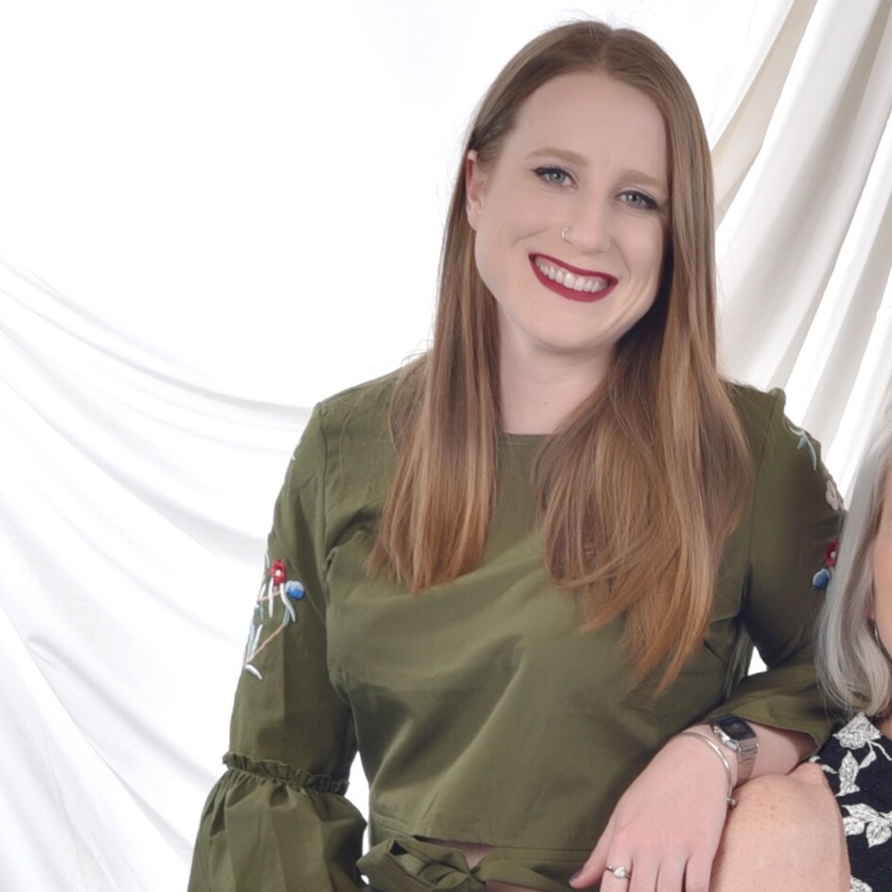 Meet your Posher, Casey